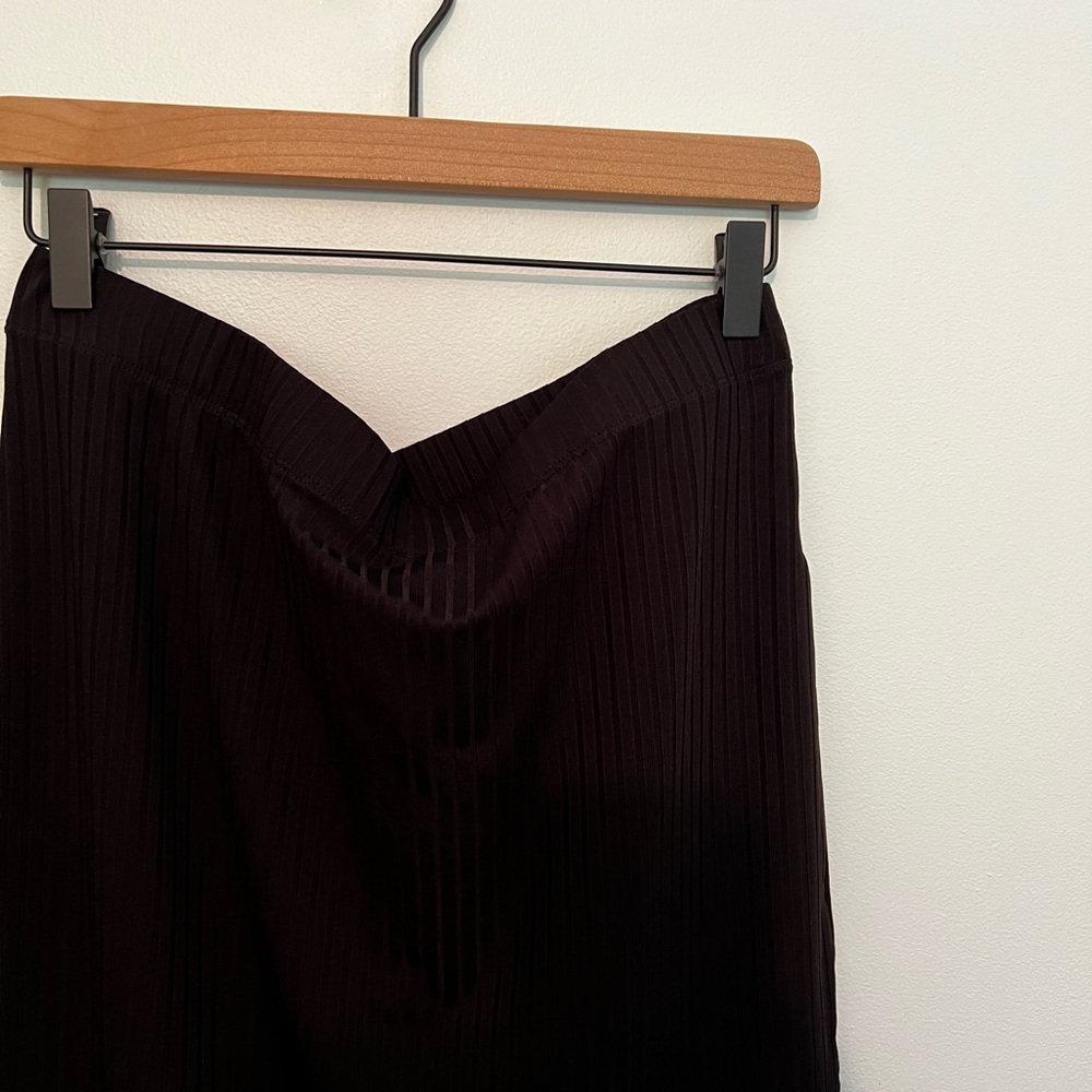 Black midi skirt with slit